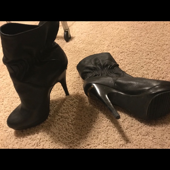 Heel boots - Picture 1 of 10